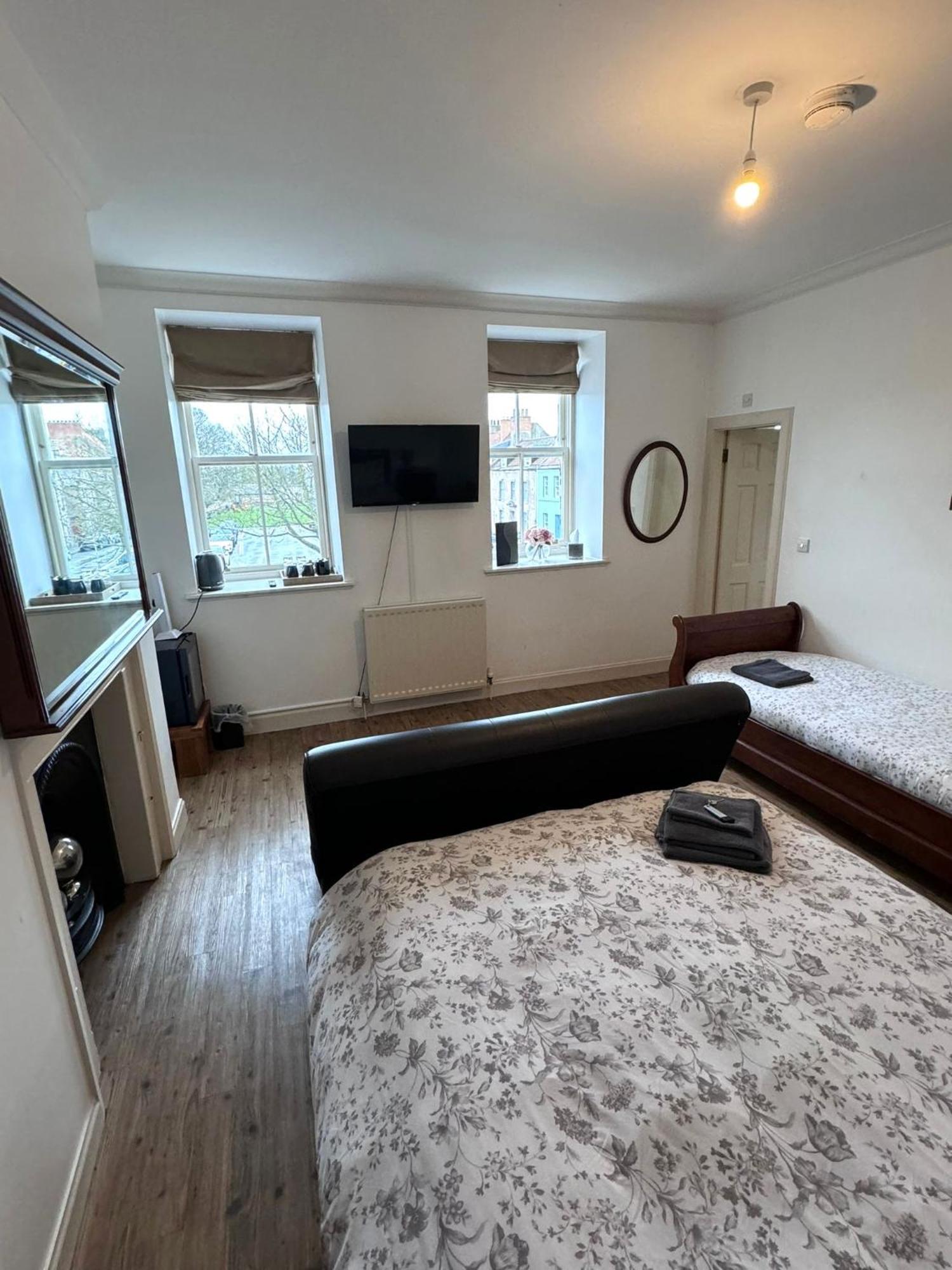 Parade School Guest Rooms Berwick Upon Tweed Exteriör bild